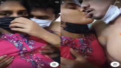 Young Couple Kissing Massaging Mms Viral Videos